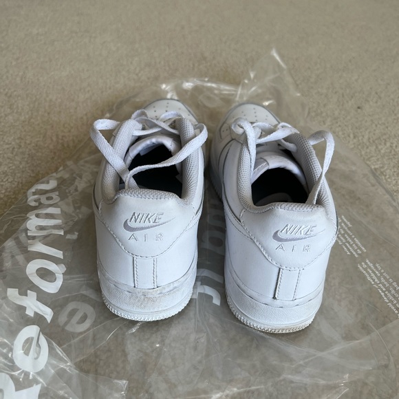 Nike Air Force ones 1s 1’s womens size 8.5 boys 7 white in good condition - Picture 4 of 8